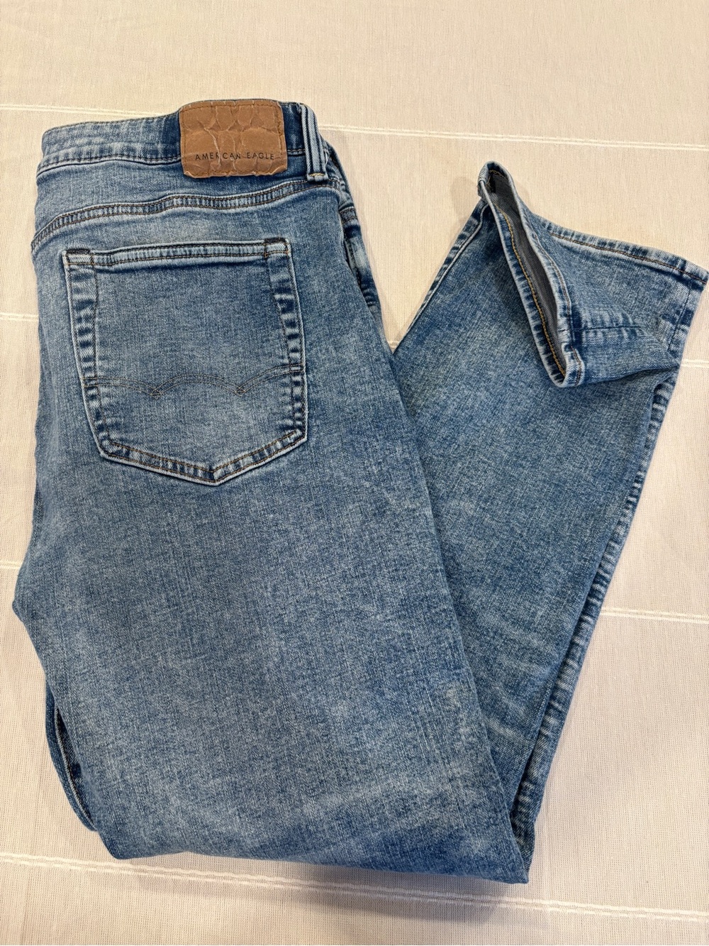 American Eagle AirFlex+ Men’s Jeans 36x30 Light Wash Stretch Straight Fit Denim - Picture 8 of 9